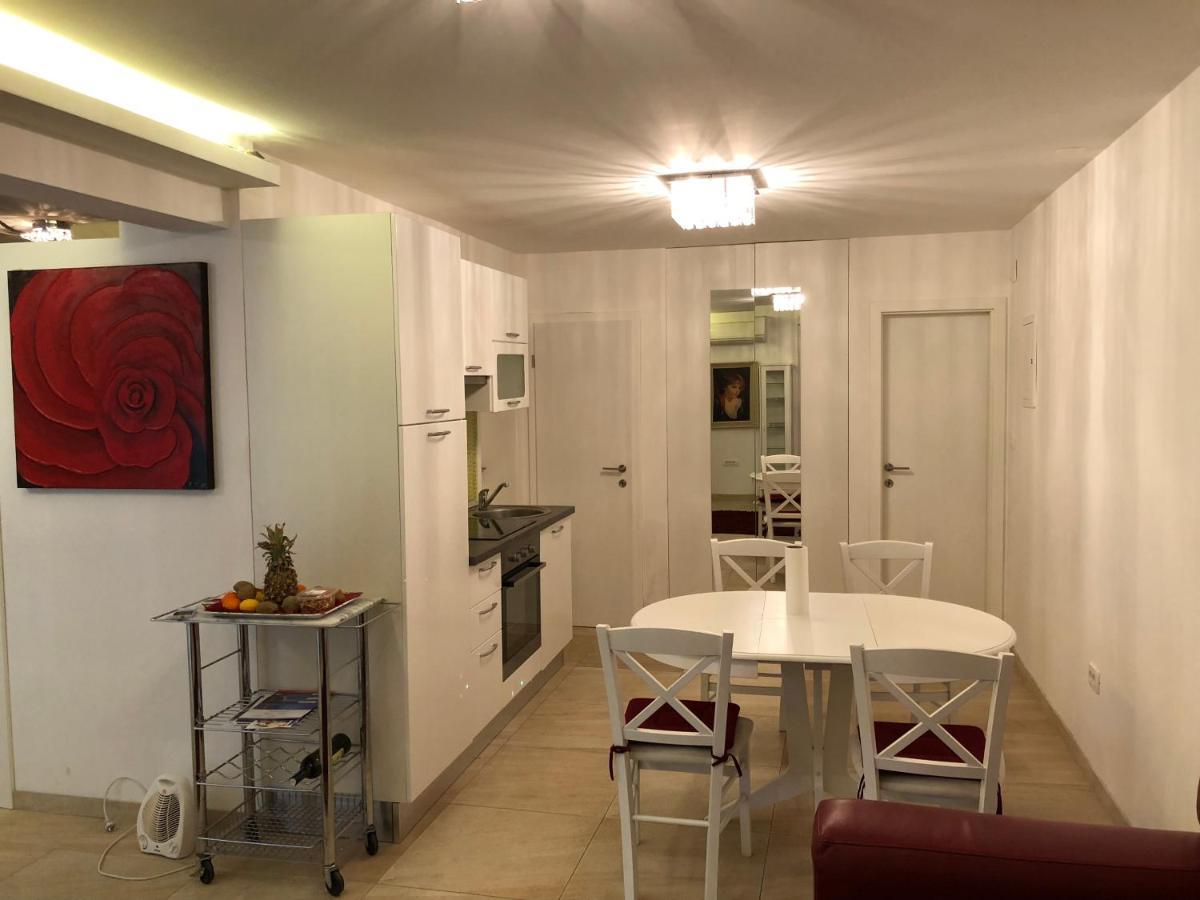 Guest House Valerija Icici Ngoại thất bức ảnh