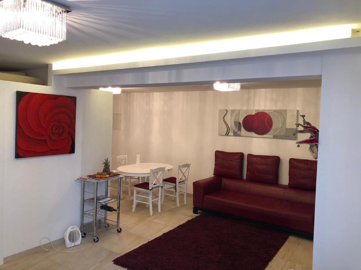 Guest House Valerija Icici Ngoại thất bức ảnh