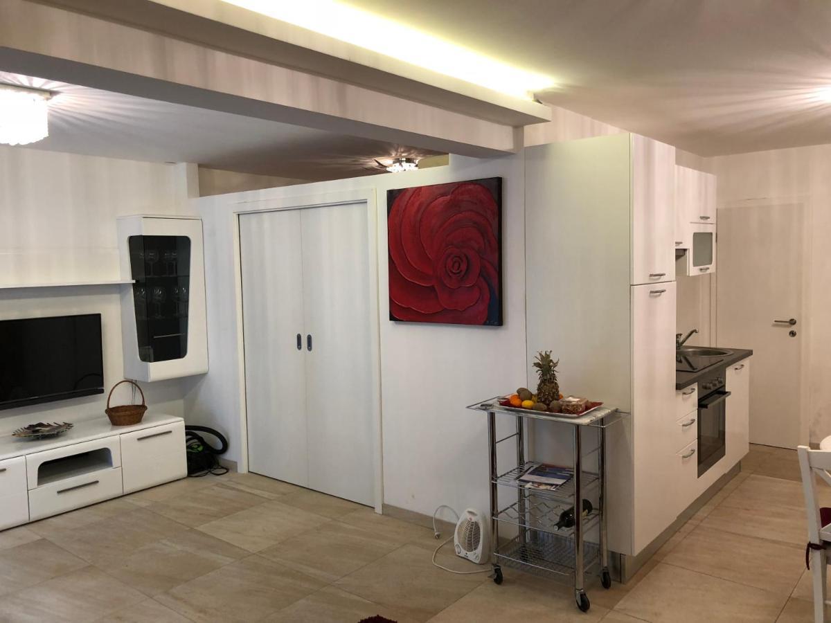 Guest House Valerija Icici Ngoại thất bức ảnh